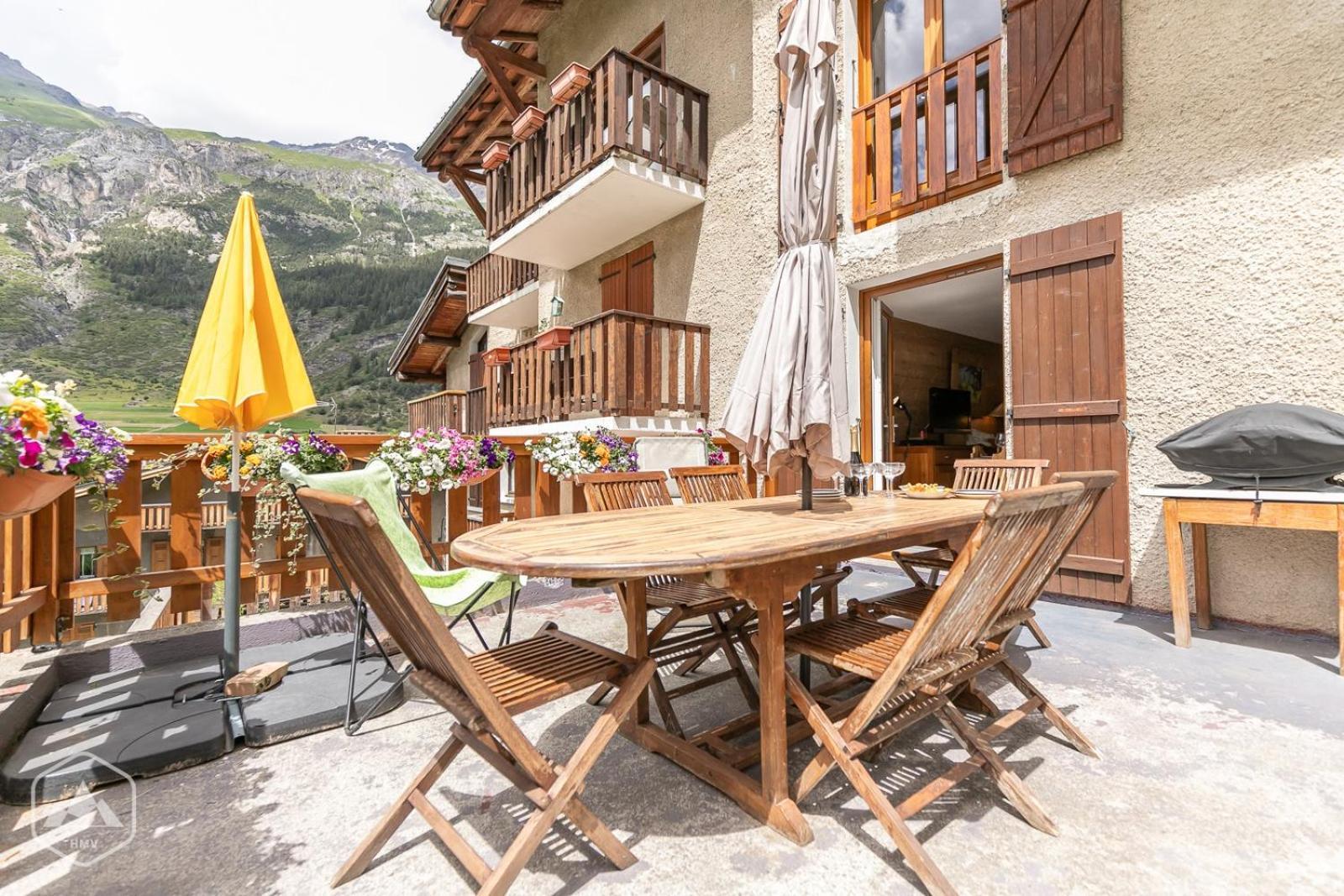 Locations Berne Milesi Apartment Ланслевилар Екстериор снимка