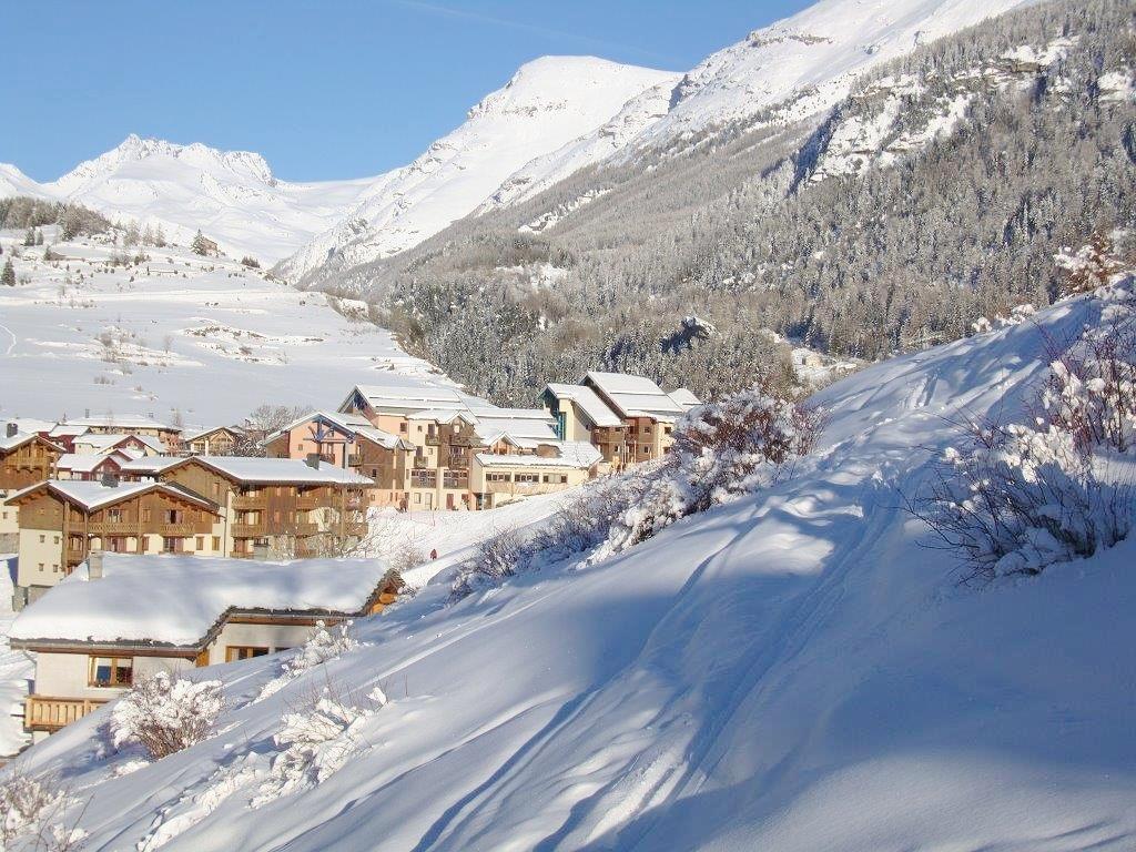 Locations Berne Milesi Apartment Ланслевилар Екстериор снимка